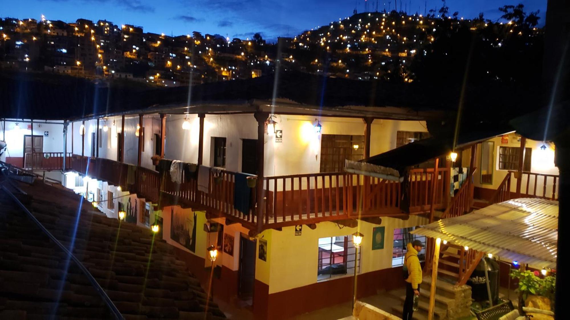 Hostel Rivendell Cuzco Zewnętrze zdjęcie
