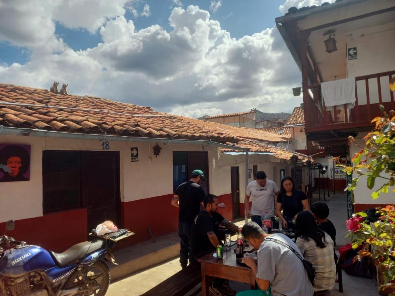 Hostel Rivendell Cuzco Zewnętrze zdjęcie